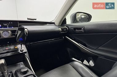 Седан Lexus IS 2015 в Одессе
