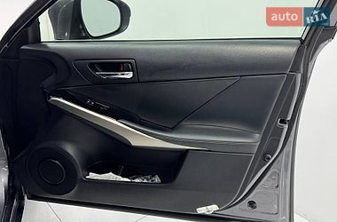 Седан Lexus IS 2015 в Одессе