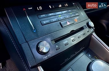 Седан Lexus IS 2014 в Киеве