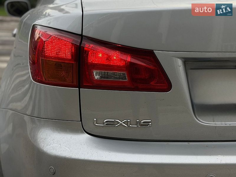 Седан Lexus IS 2007 в Черкассах