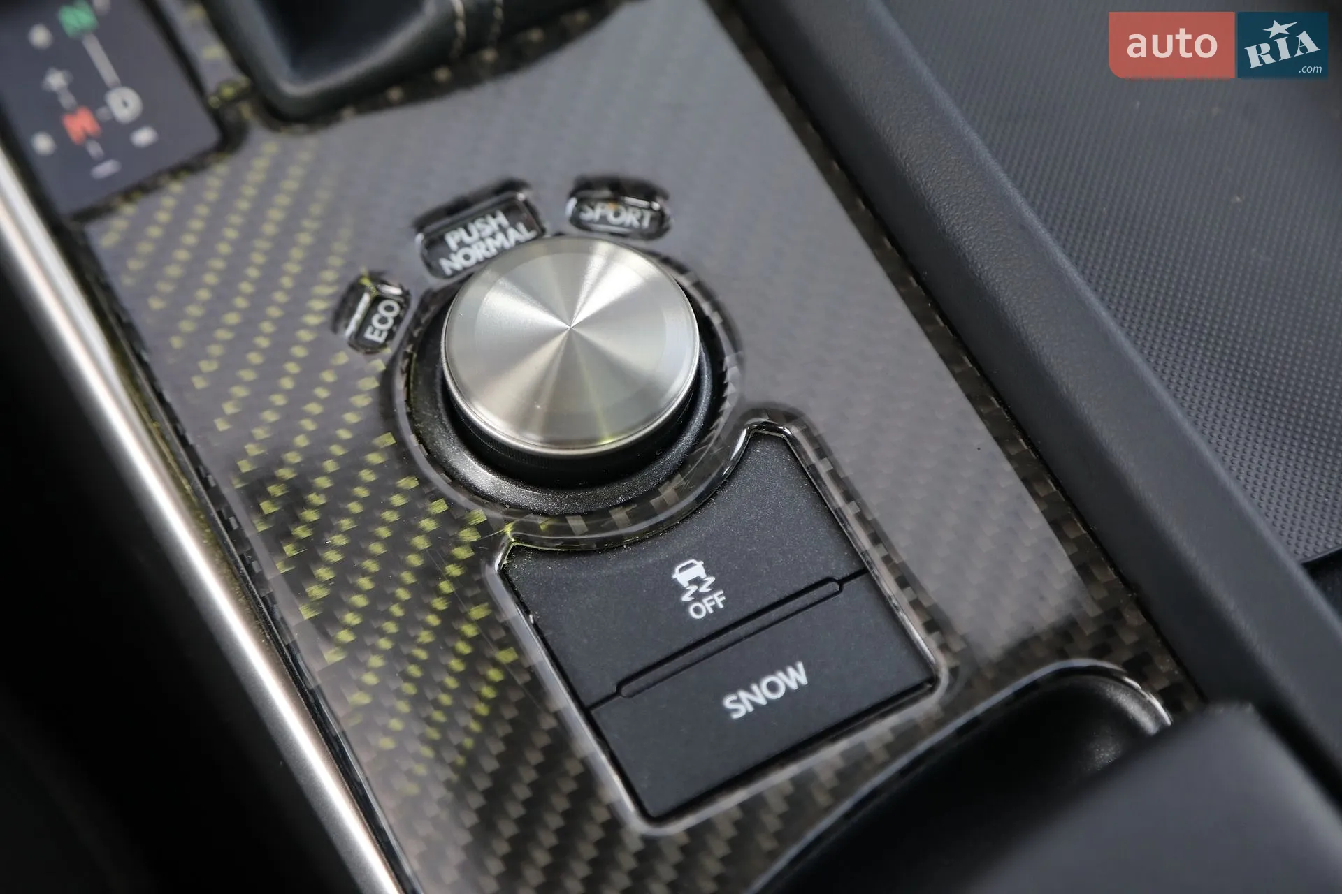 2019 Lexus IS - мініатюра 23