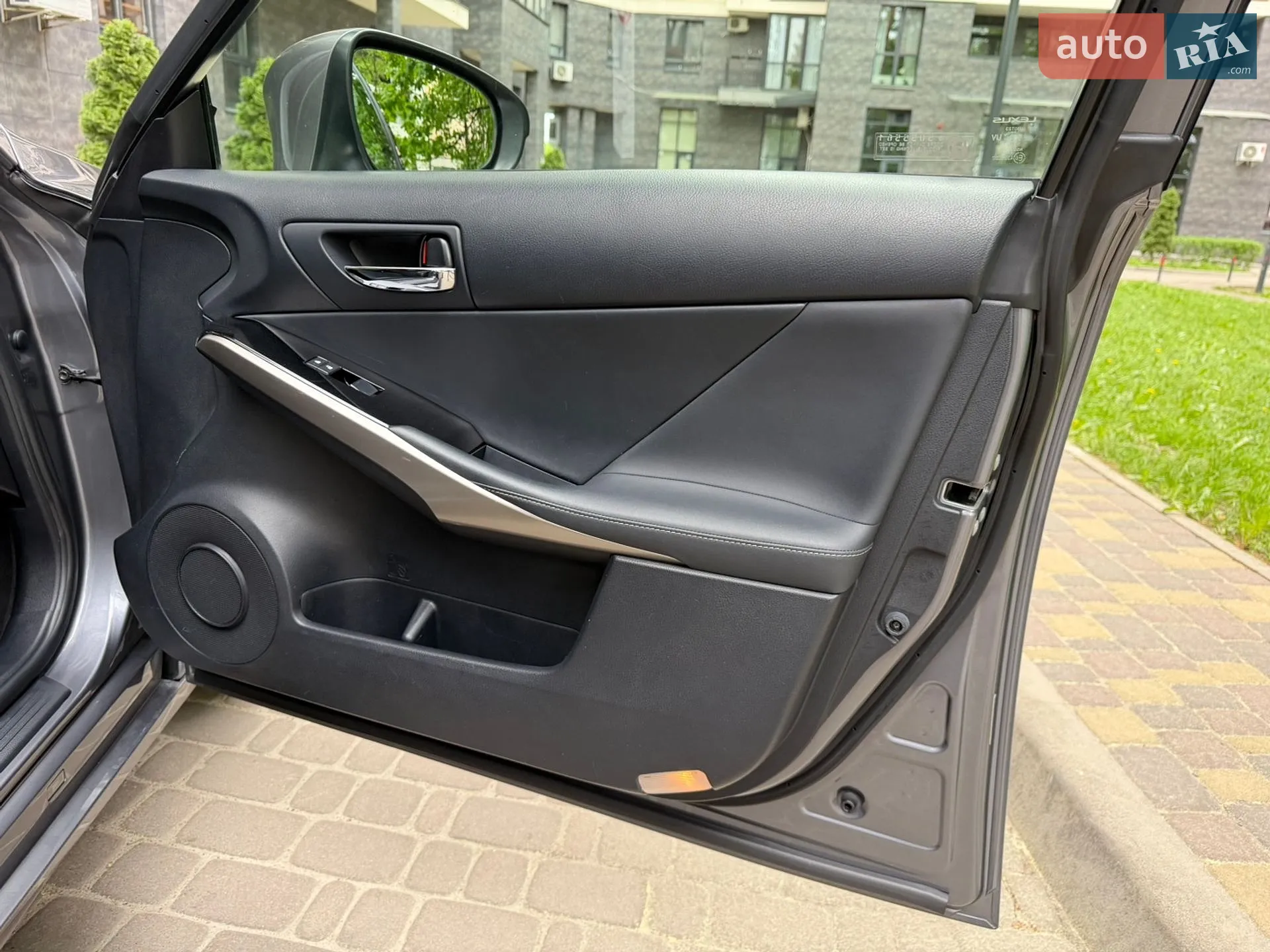 2016 Lexus IS - мініатюра 45