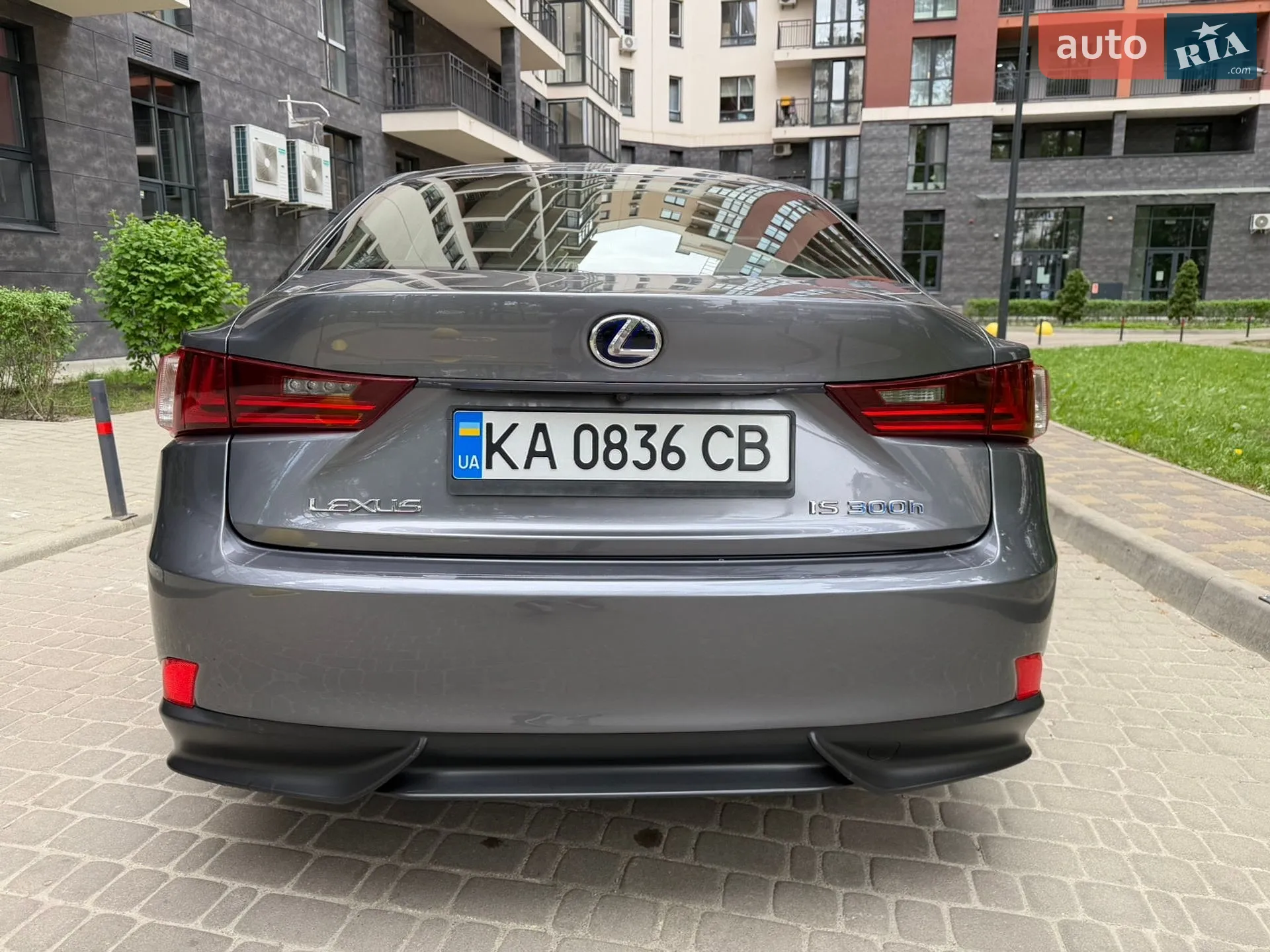 2016 Lexus IS - мініатюра 57