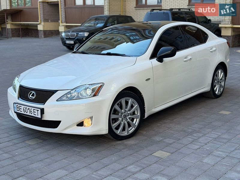 Lexus IS 2008