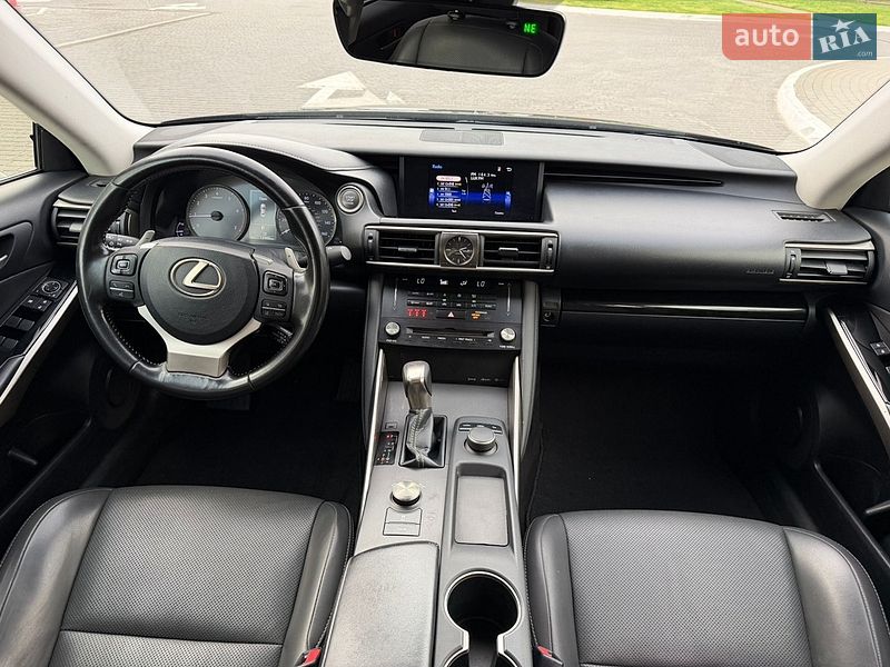 Седан Lexus IS 2017 в Одессе