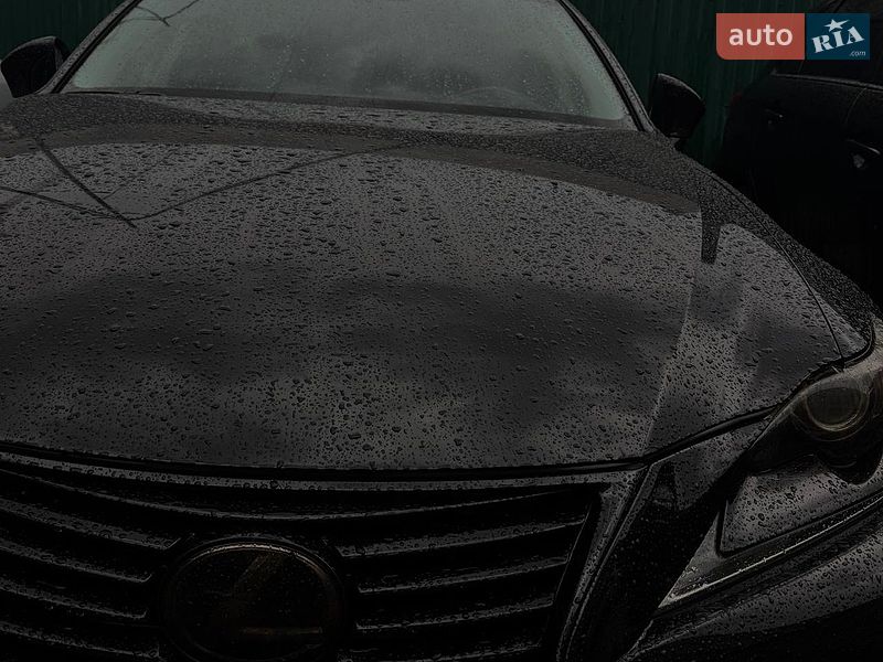 Седан Lexus IS 2013 в Вінниці