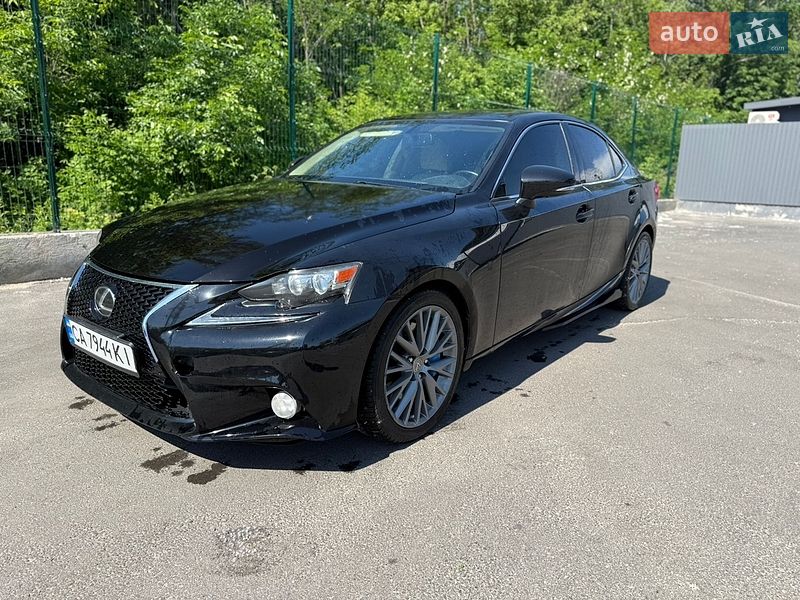 Lexus IS 2014