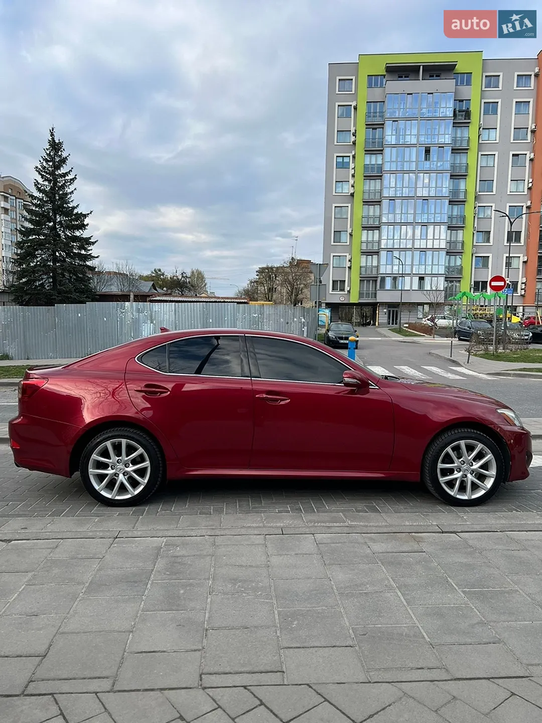 2012 Lexus IS - мініатюра 4