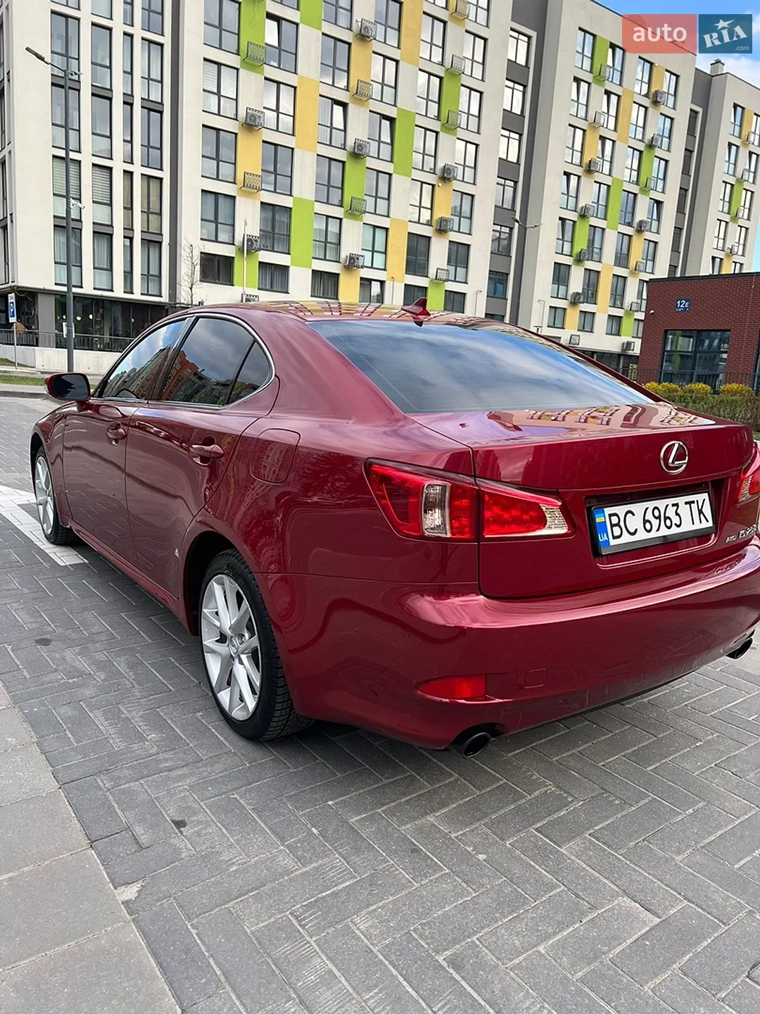 2012 Lexus IS - мініатюра 13