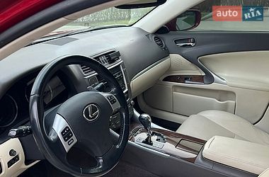 Седан Lexus IS 2012 в Львове