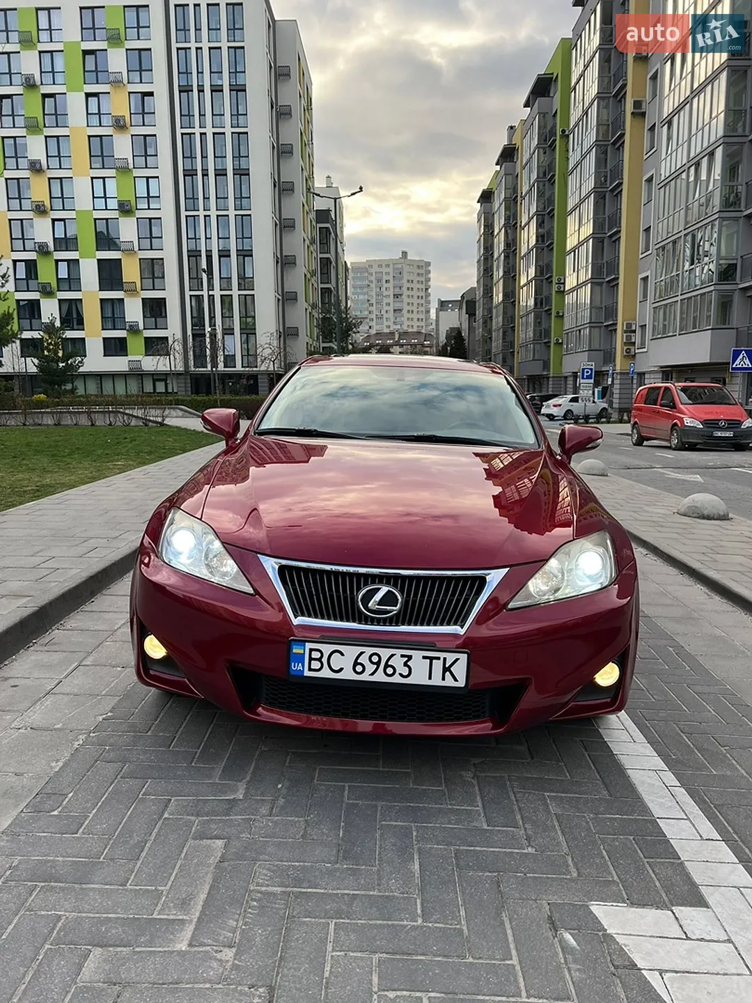 2012 Lexus IS - мініатюра 57