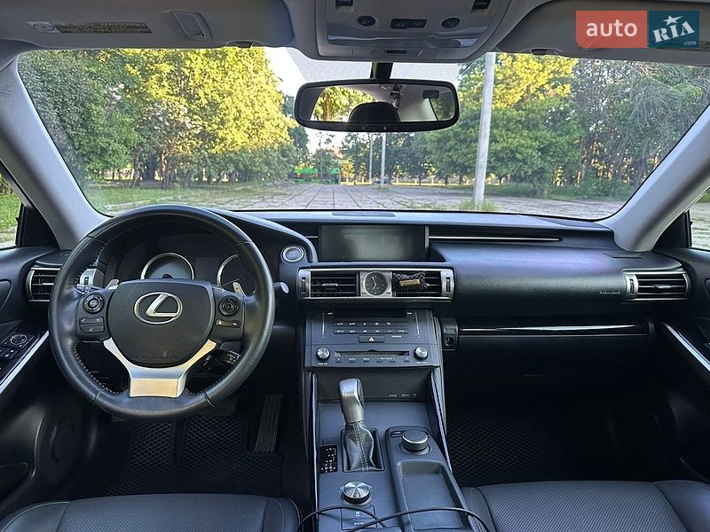 Седан Lexus IS 2014 в Харькове