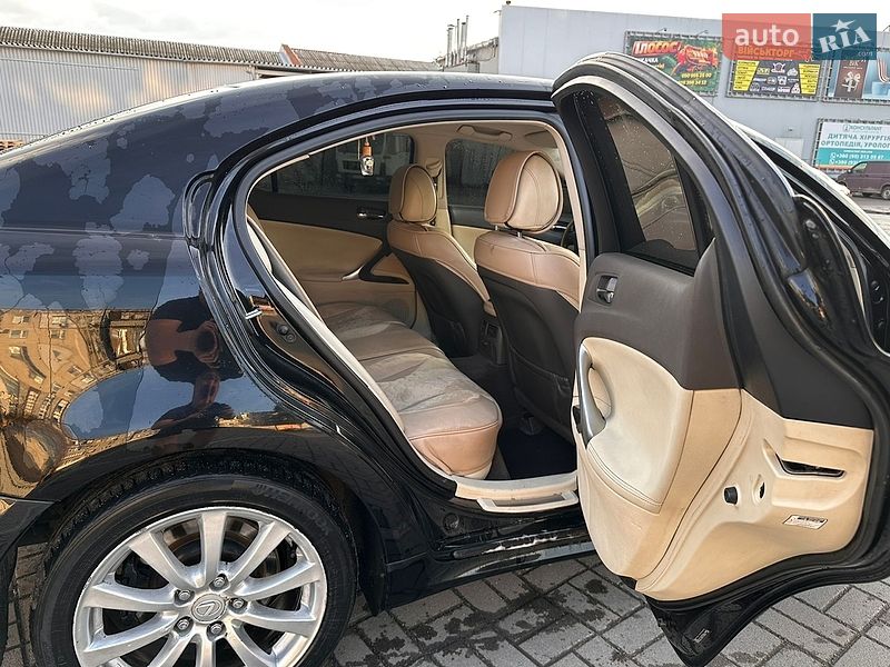 Седан Lexus IS 2008 в Павлограде фото 11 Седан Lexus IS 2008 в Павлограде