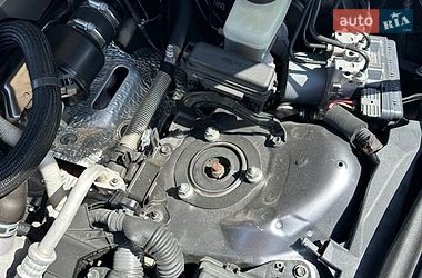Седан Lexus IS 2016 в Одесі