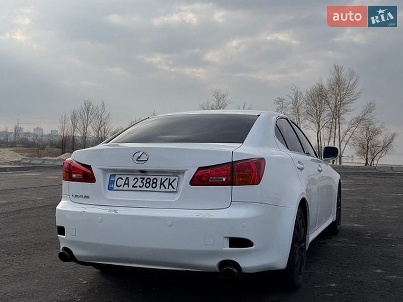 Седан Lexus IS 2005 в Черкассах