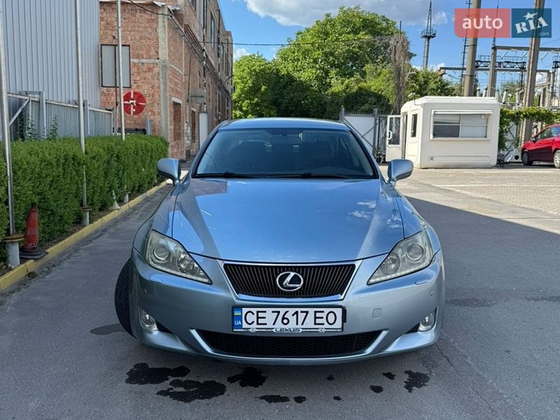 Седан Lexus IS 2007 в Чернівцях