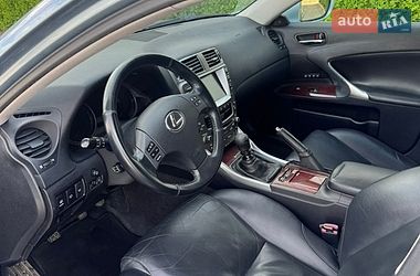 Седан Lexus IS 2007 в Чернівцях