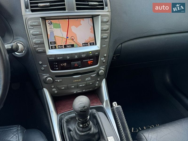 Седан Lexus IS 2007 в Чернівцях