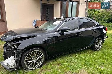 Седан Lexus IS 2016 в Одесі