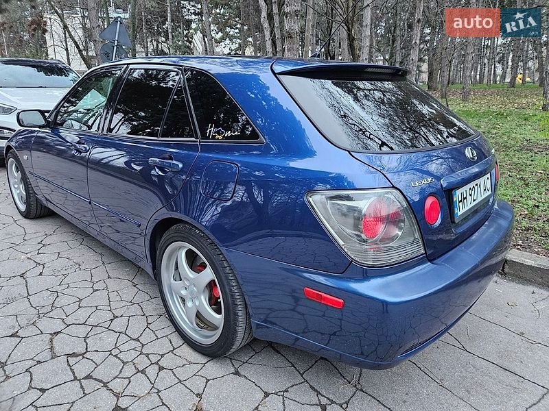 Универсал Lexus IS 2002 в Одессе
