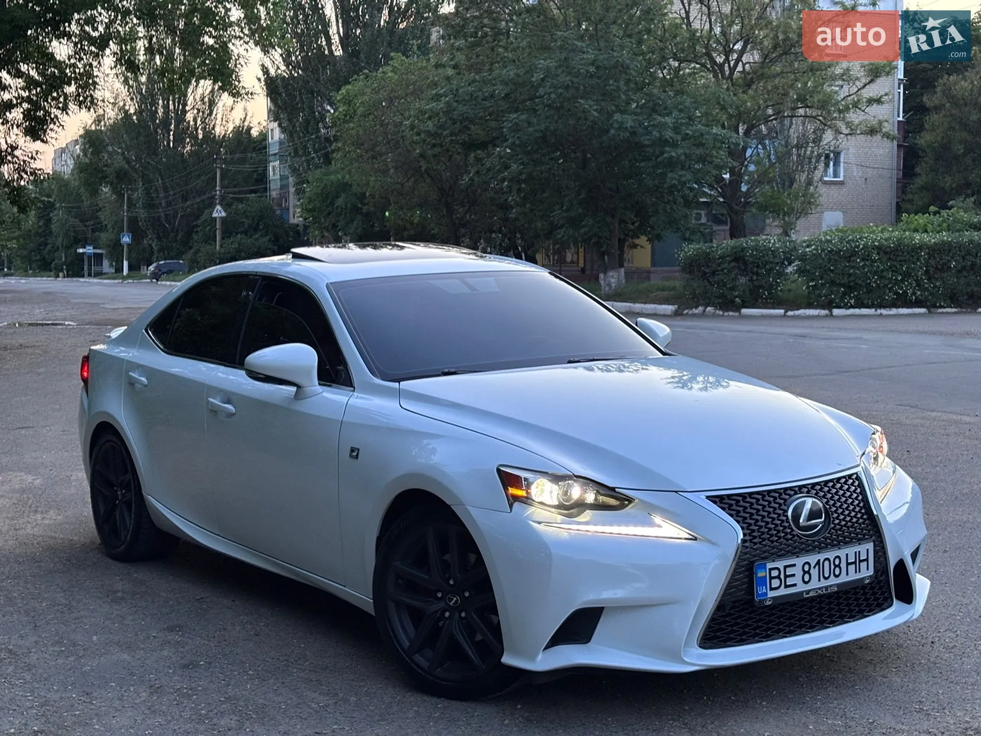 2013 Lexus IS - фото 1