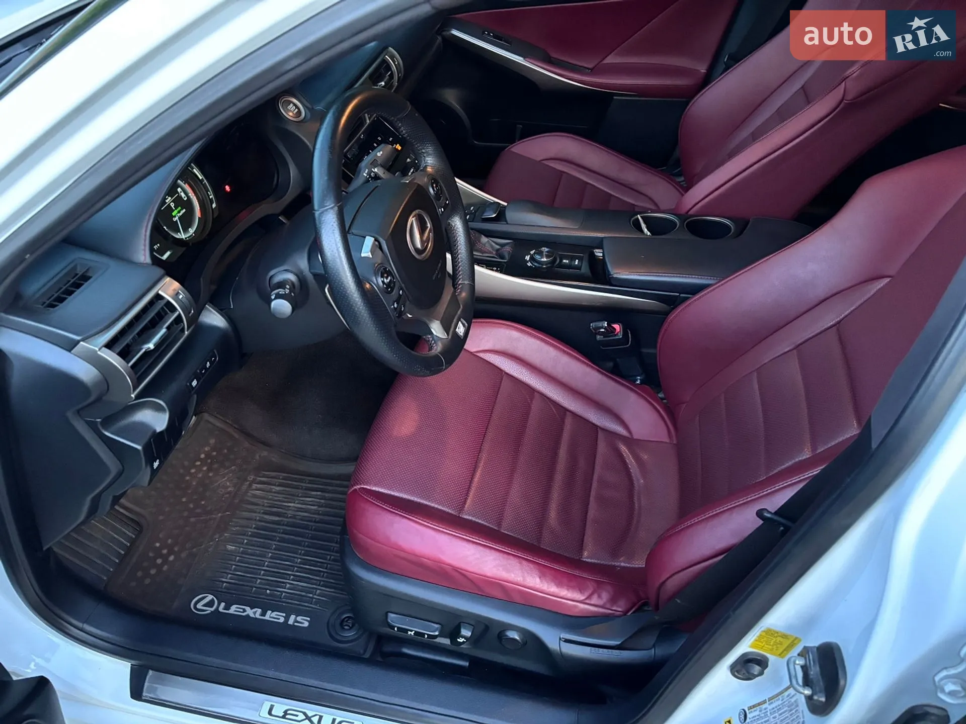 2013 Lexus IS - мініатюра 9