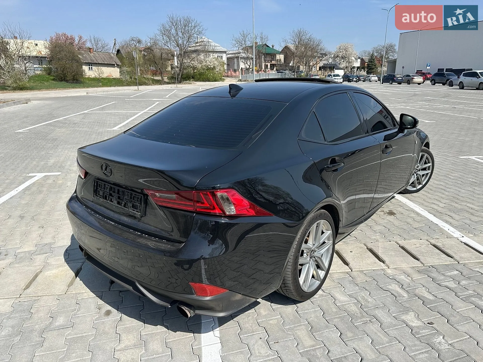2015 Lexus IS - мініатюра 8