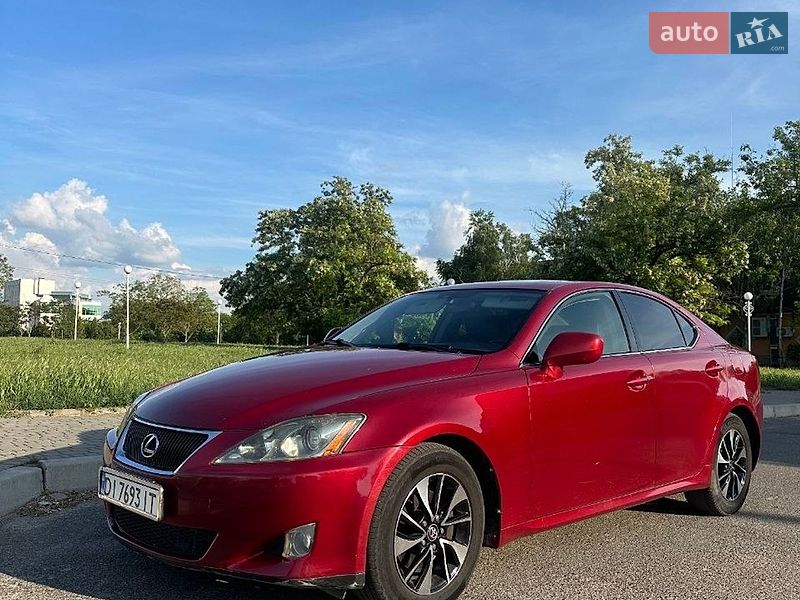 Седан Lexus IS 2008 в Измаиле