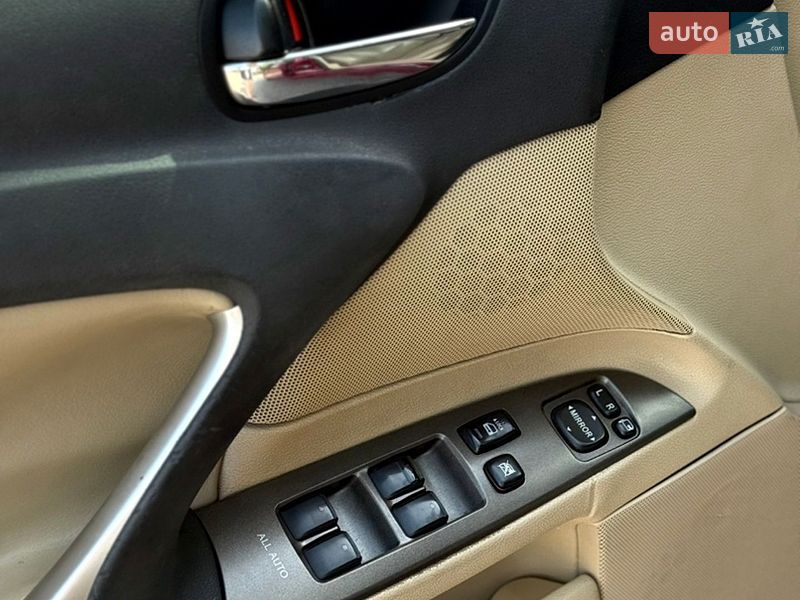 Седан Lexus IS 2007 в Павлограді фото 25 Седан Lexus IS 2007 в Павлограді