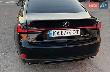 Седан Lexus IS 2020 в Львове