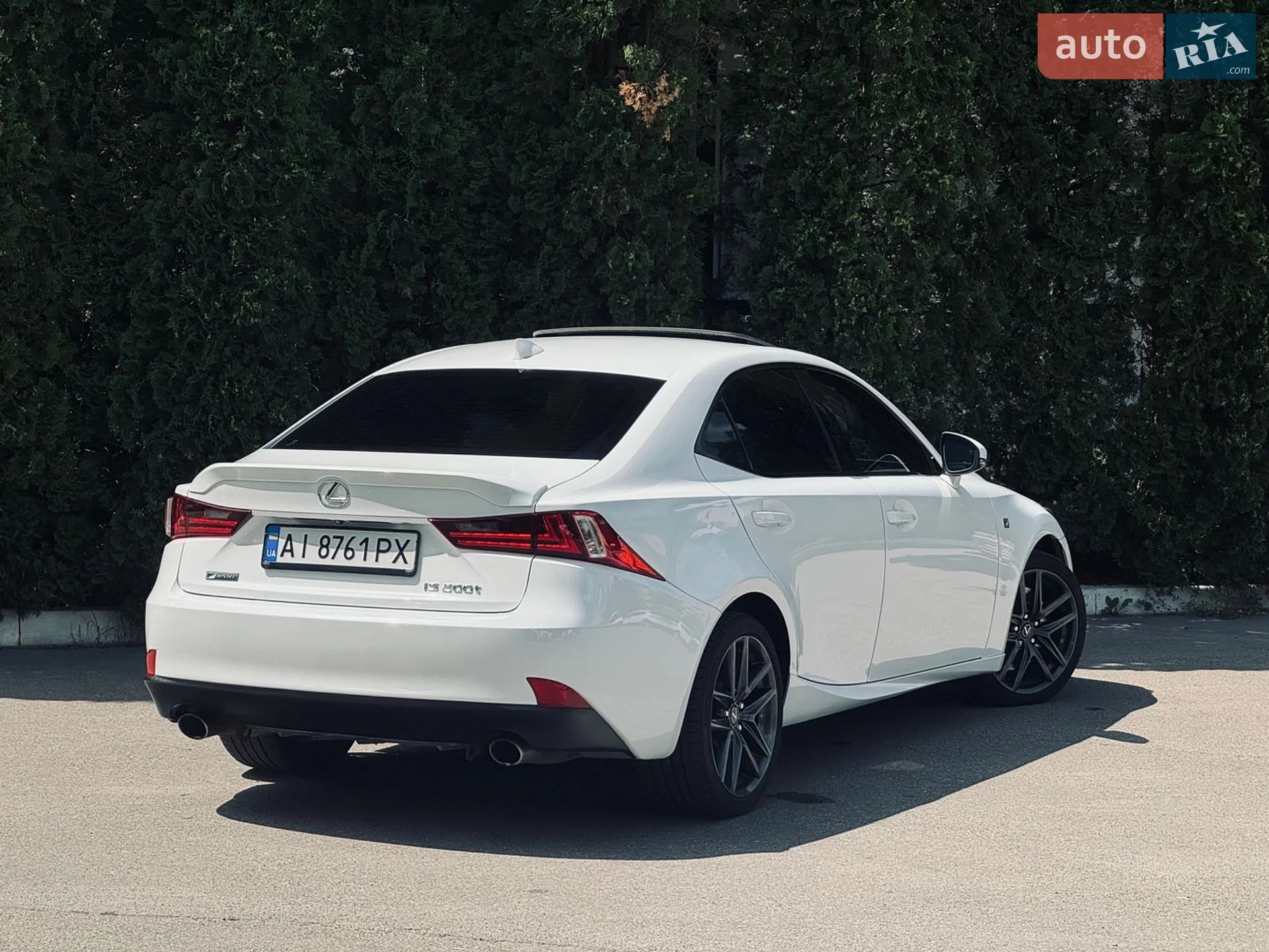 2016 Lexus IS - мініатюра 13