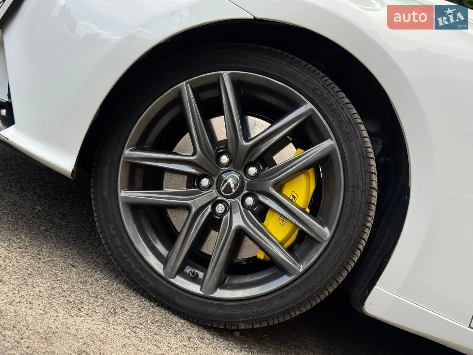 2016 Lexus IS - мініатюра 22