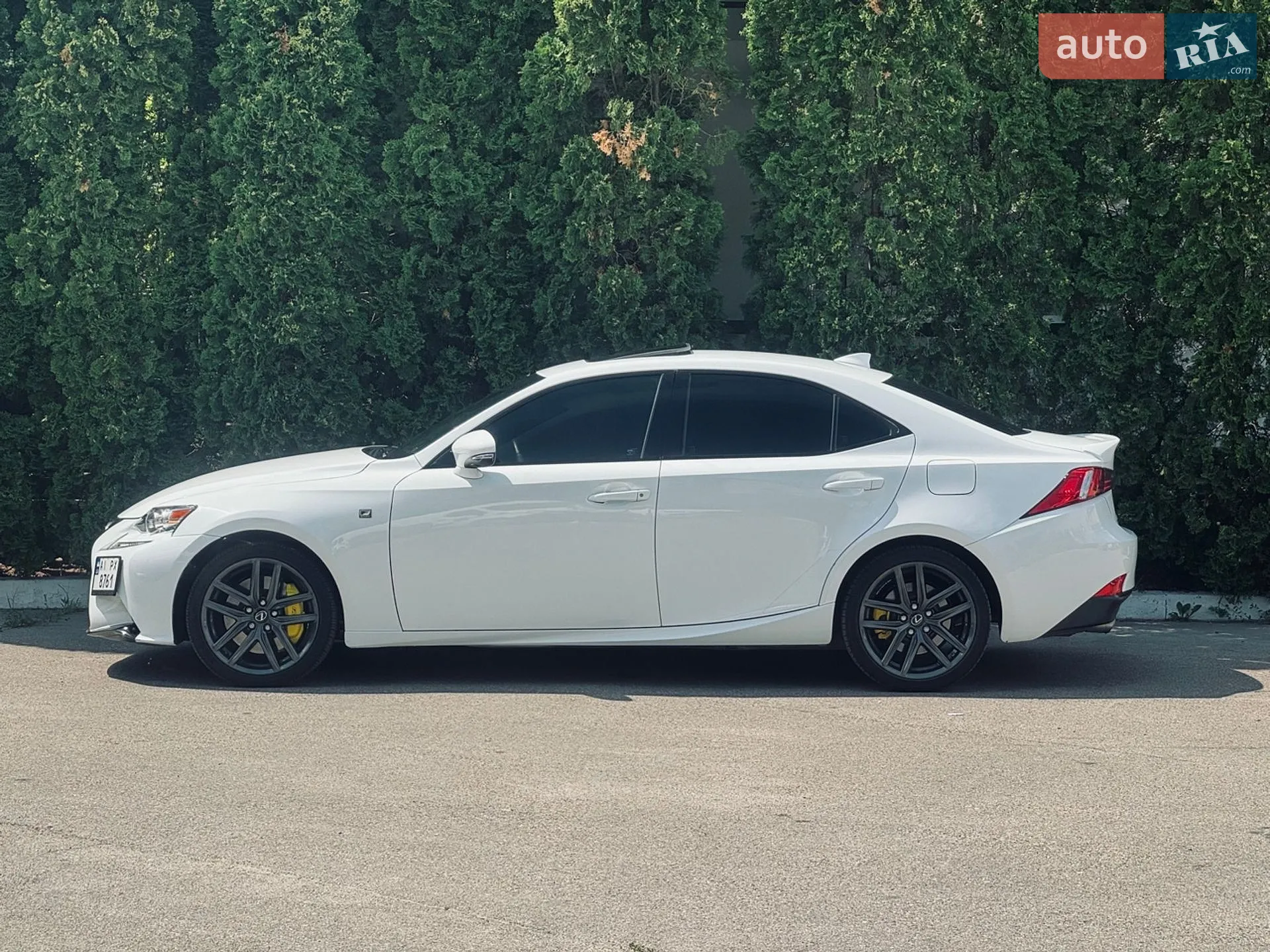 2016 Lexus IS - мініатюра 18