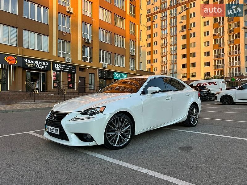 Седан Lexus IS 2013 в Киеве
