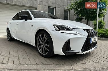 Седан Lexus IS 2015 в Києві фото 16 Седан Lexus IS 2015 в Києві