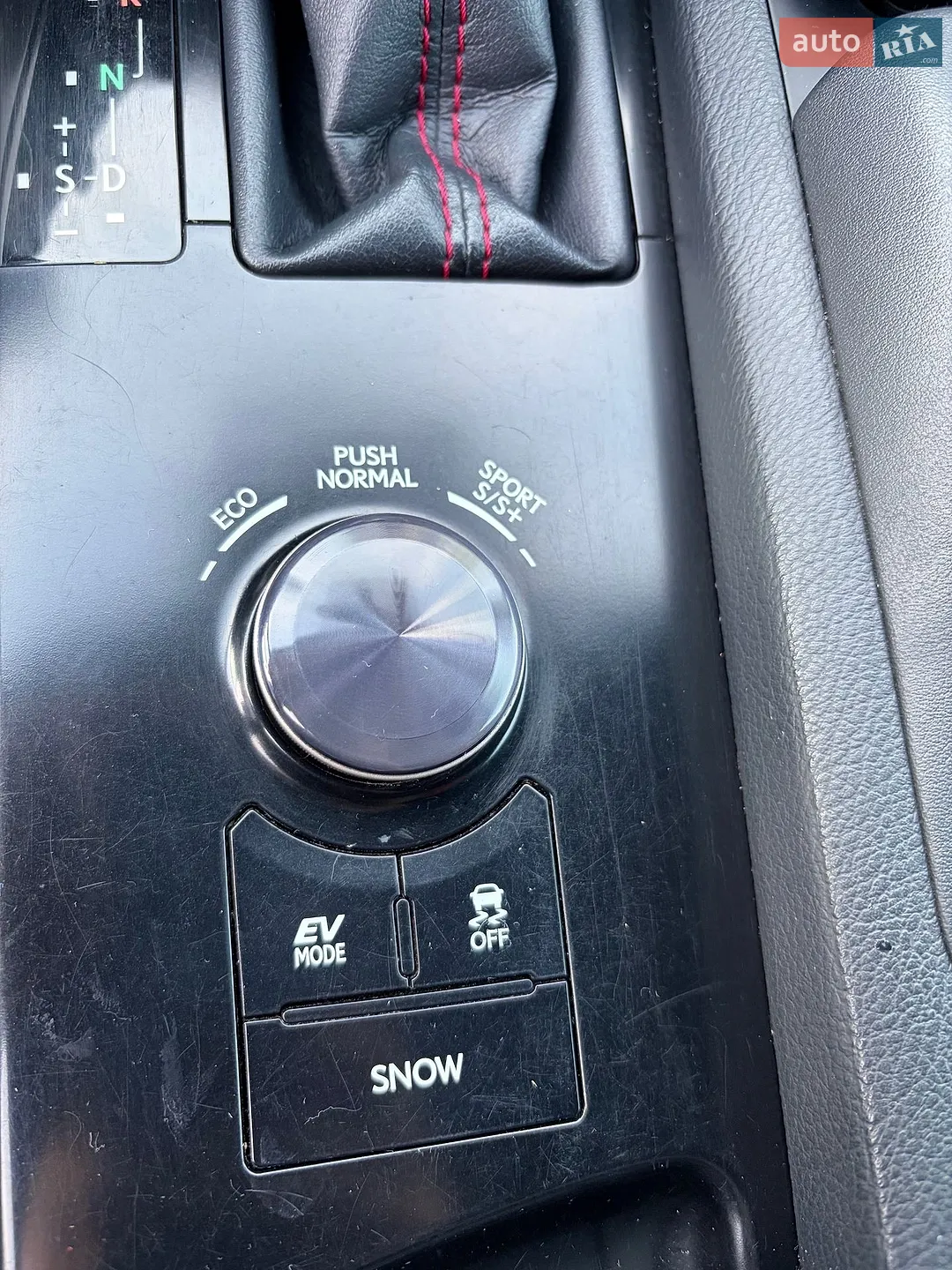 2013 Lexus IS - мініатюра 20