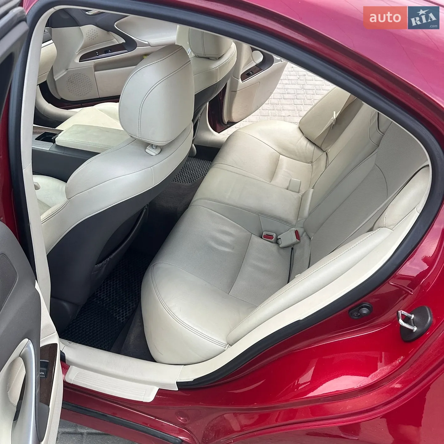 2013 Lexus IS - мініатюра 8