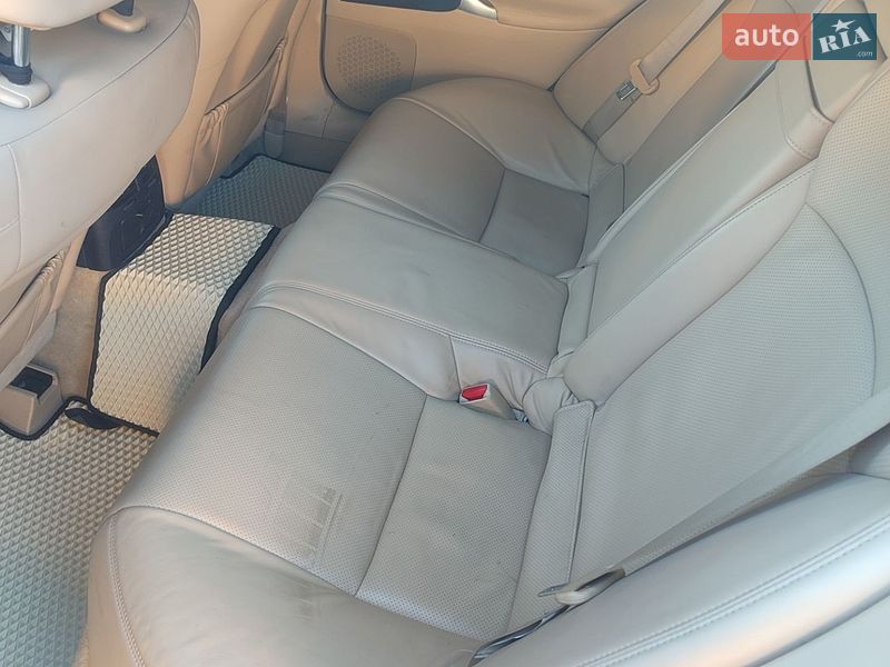 Седан Lexus IS 2008 в Ивано-Франковске