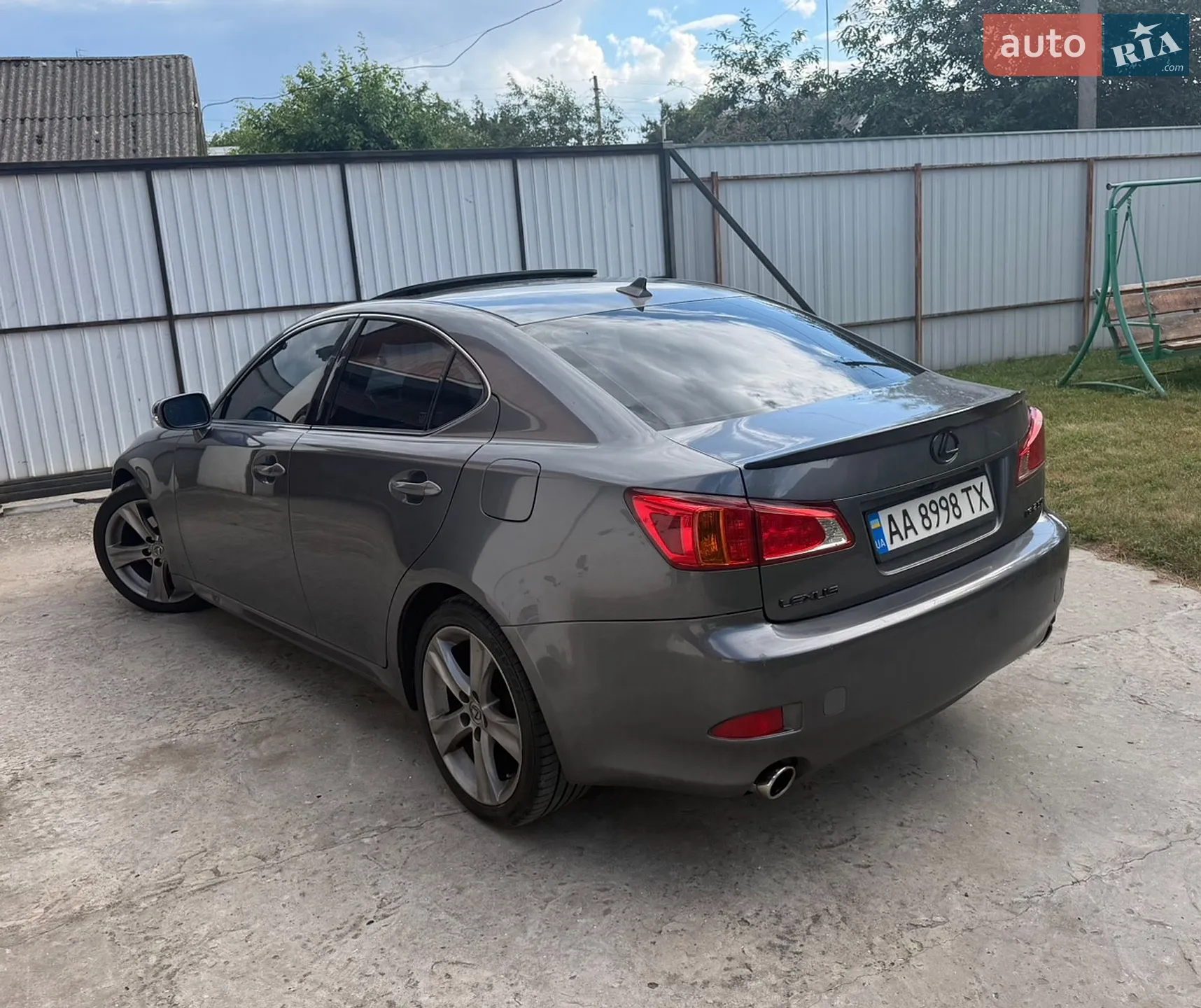 2012 Lexus IS - мініатюра 7