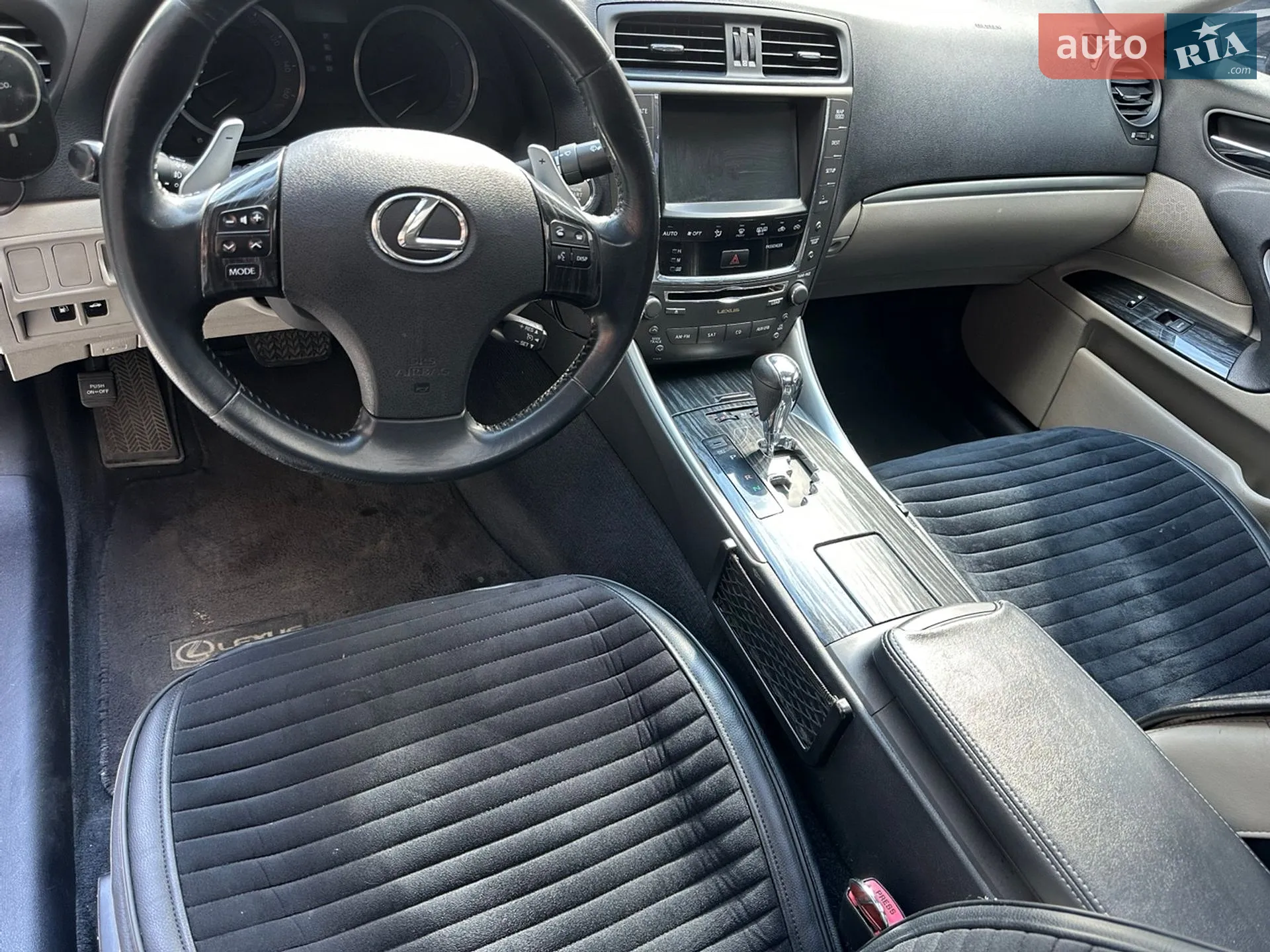 2010 Lexus IS - мініатюра 17