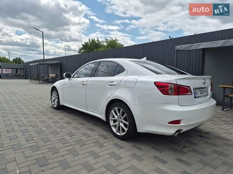 Седан Lexus IS 2011 в Полтаві фото 5 Седан Lexus IS 2011 в Полтаві