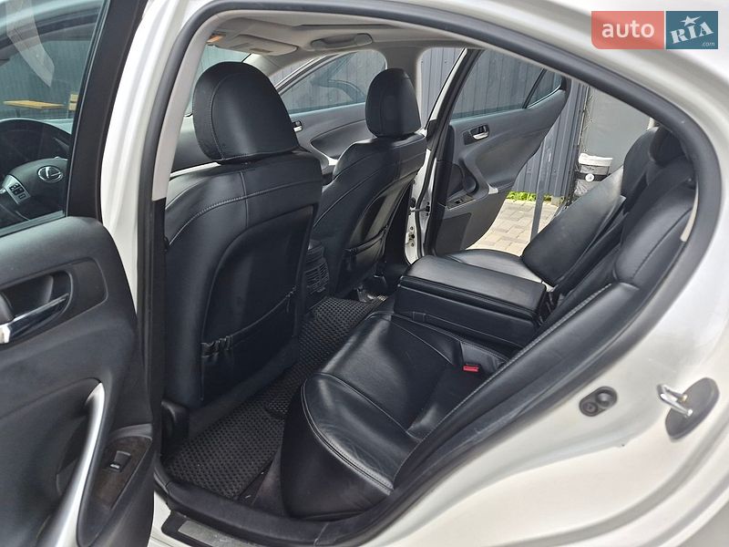 Седан Lexus IS 2011 в Полтаві фото 7 Седан Lexus IS 2011 в Полтаві