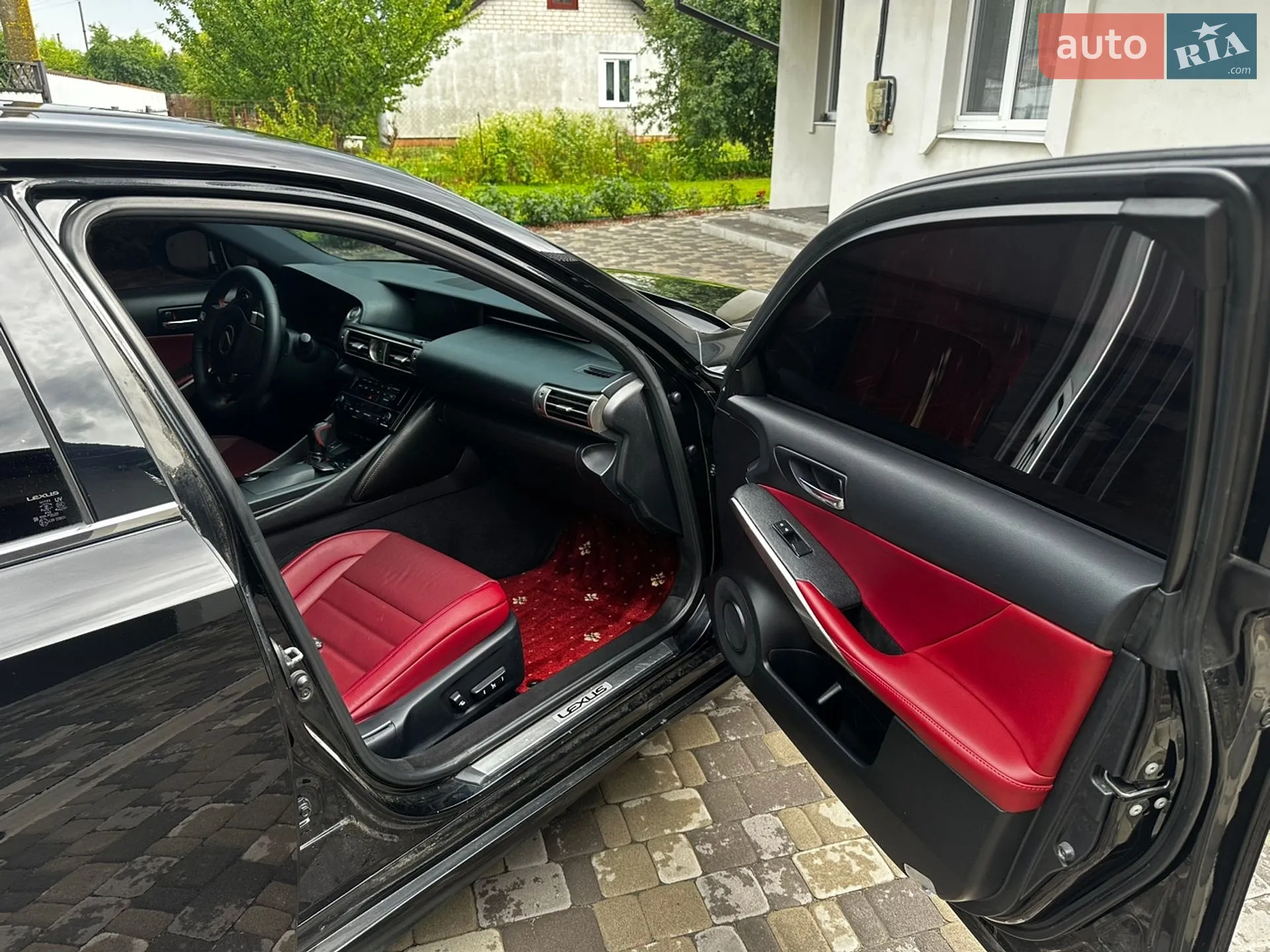 2014 Lexus IS - мініатюра 13