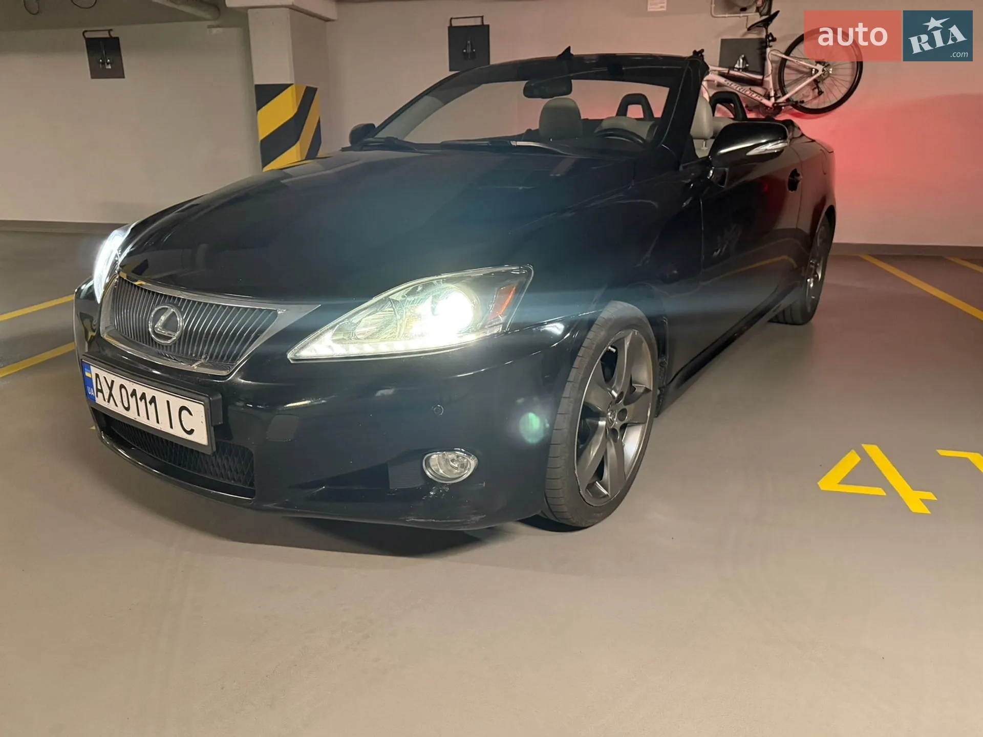 2011 Lexus IS - мініатюра 3