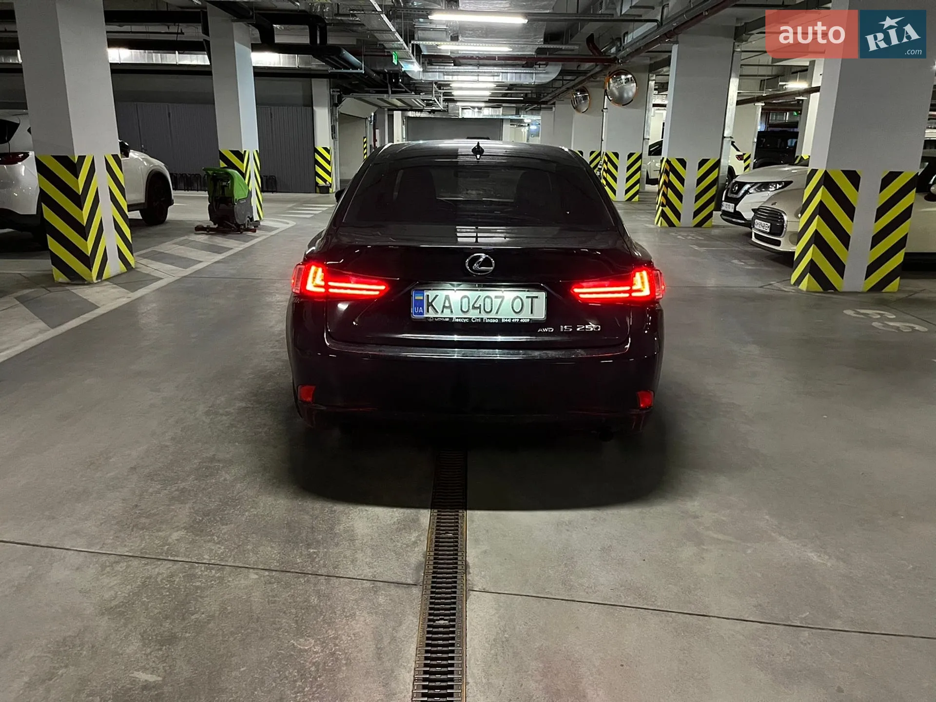 2014 Lexus IS - мініатюра 7