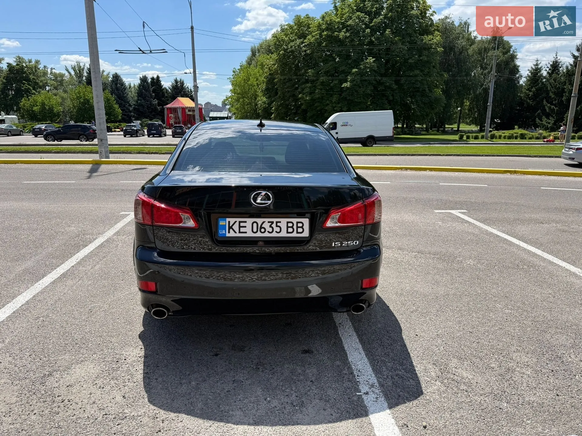 2011 Lexus IS - мініатюра 2