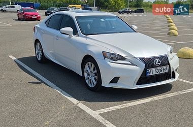 Седан Lexus IS 2015 в Києві