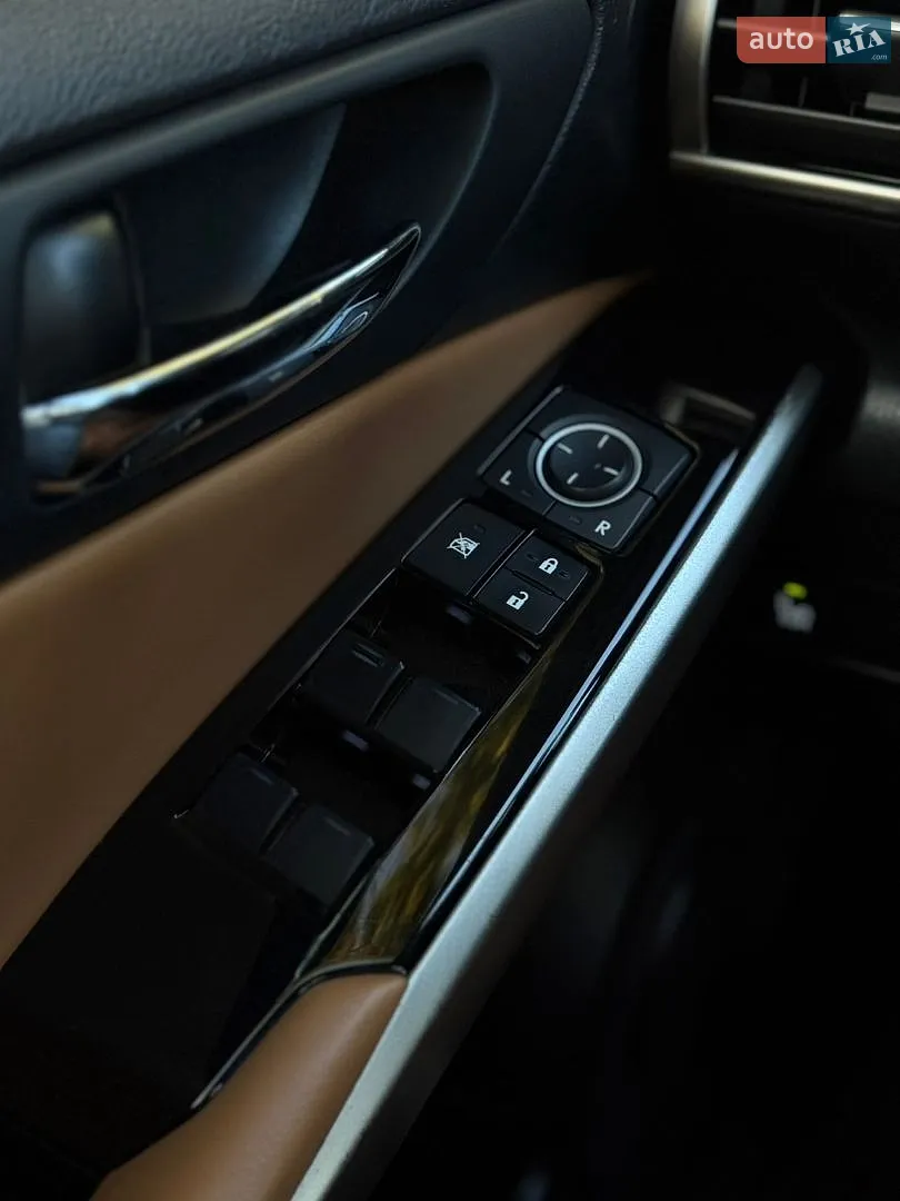 2014 Lexus IS - мініатюра 32