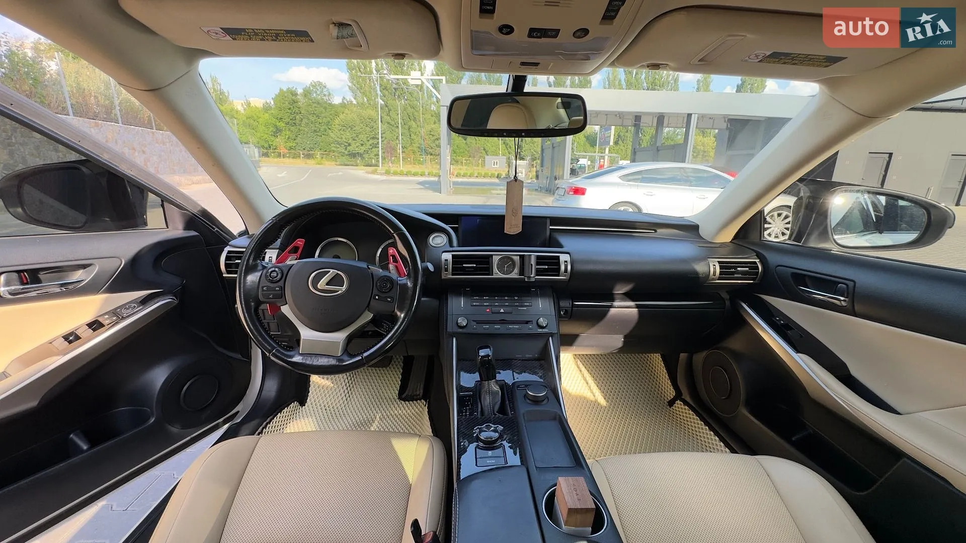 2016 Lexus IS - мініатюра 22