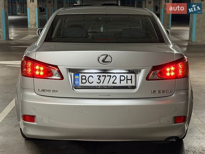 Седан Lexus IS 2009 в Львові фото Седан Lexus IS 2009 в Львові